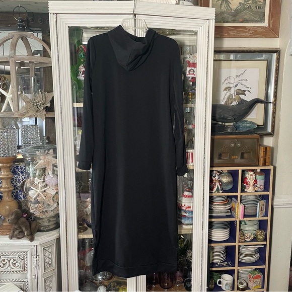 Jacey Lane black hoodie dress - Picture 6 of 13